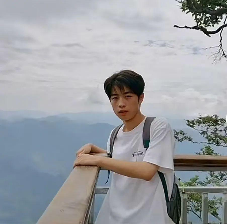 陝西19歲高考生找暑假工失聯，家人多次接到電話稱花20萬可救出，懷疑被誘騙至緬甸