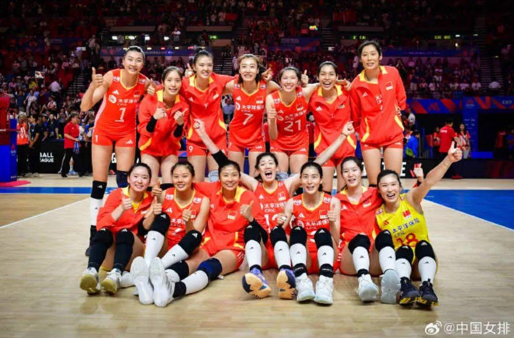 中國女排4連勝！網友都在心疼她……