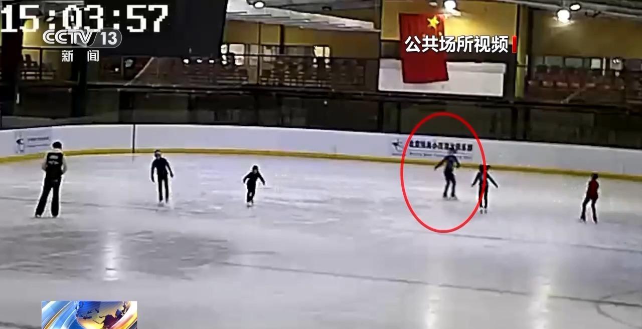孩子花滑課上摔骨折 機構甩鍋“自甘風險”？法院判賠