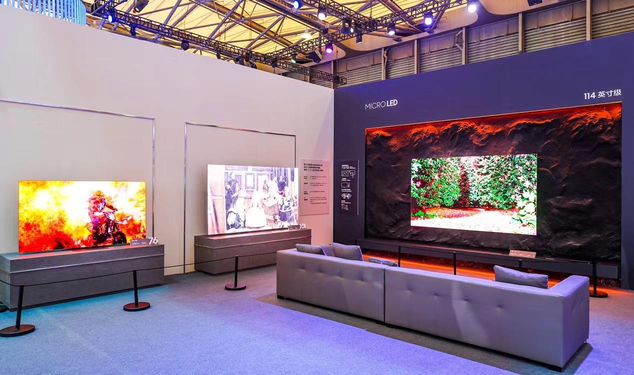 AWE 2024：三星展出首款透明MicroLED電視