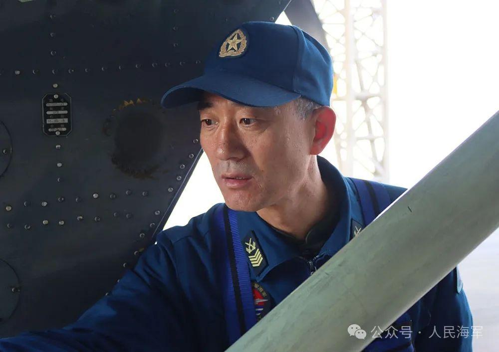 保障戰機安全飛行2200餘小時，這名高級軍士是誰?