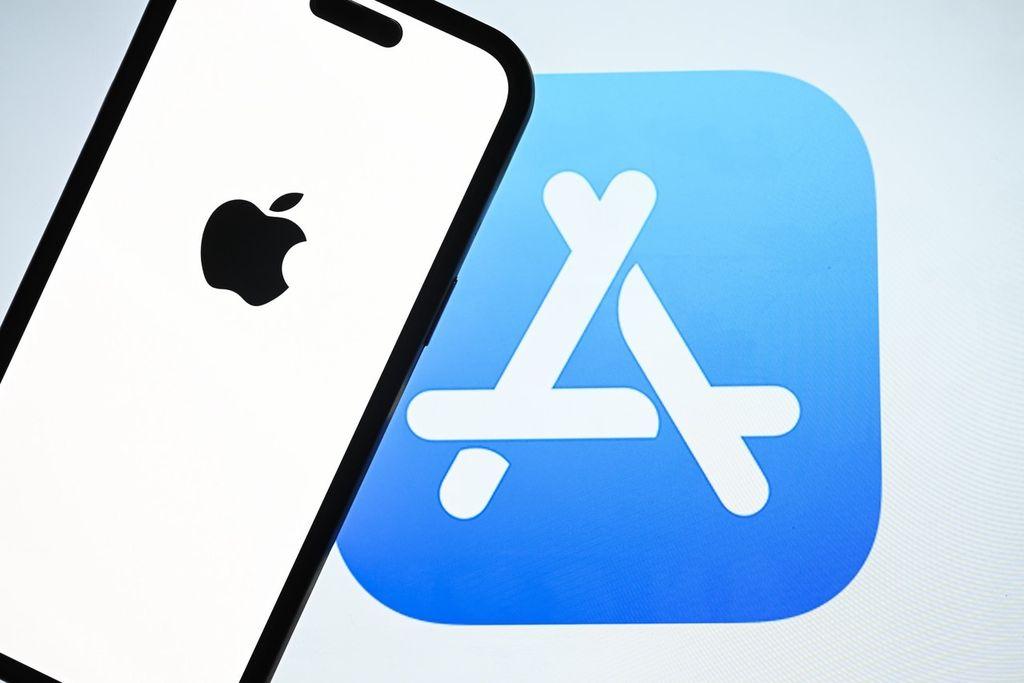 Apple Intelligence 有限形式亮相：iOS 18.1 開發者測試版發佈
