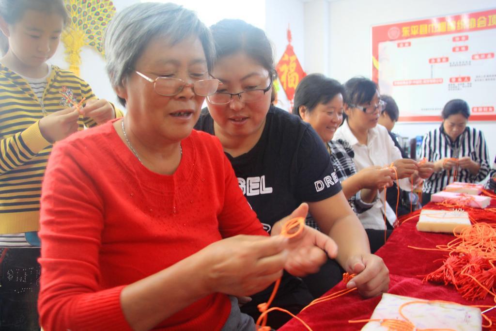 山東東平：“就業服務驛站”助居民家門口就業