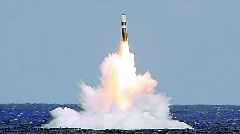 “三叉戟”試射連敗，英國核威懾力還剩多少？