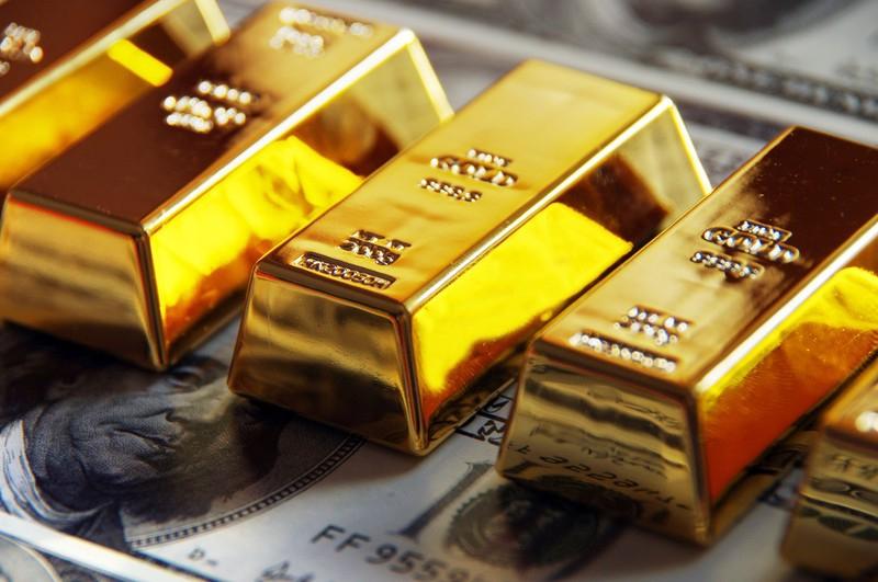 淨利潤預增超120%，6家黃金股業績狂飆！下半年金市看好