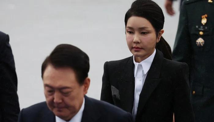 韓媒：尹錫悅夫人被疑收受來源“統一教”賄賂，韓國獨檢組搜查“統一教”設施