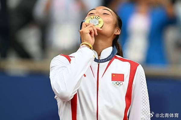 鄭欽文已離開法國前往美國備戰北美賽季，無緣擔任閉幕式旗手