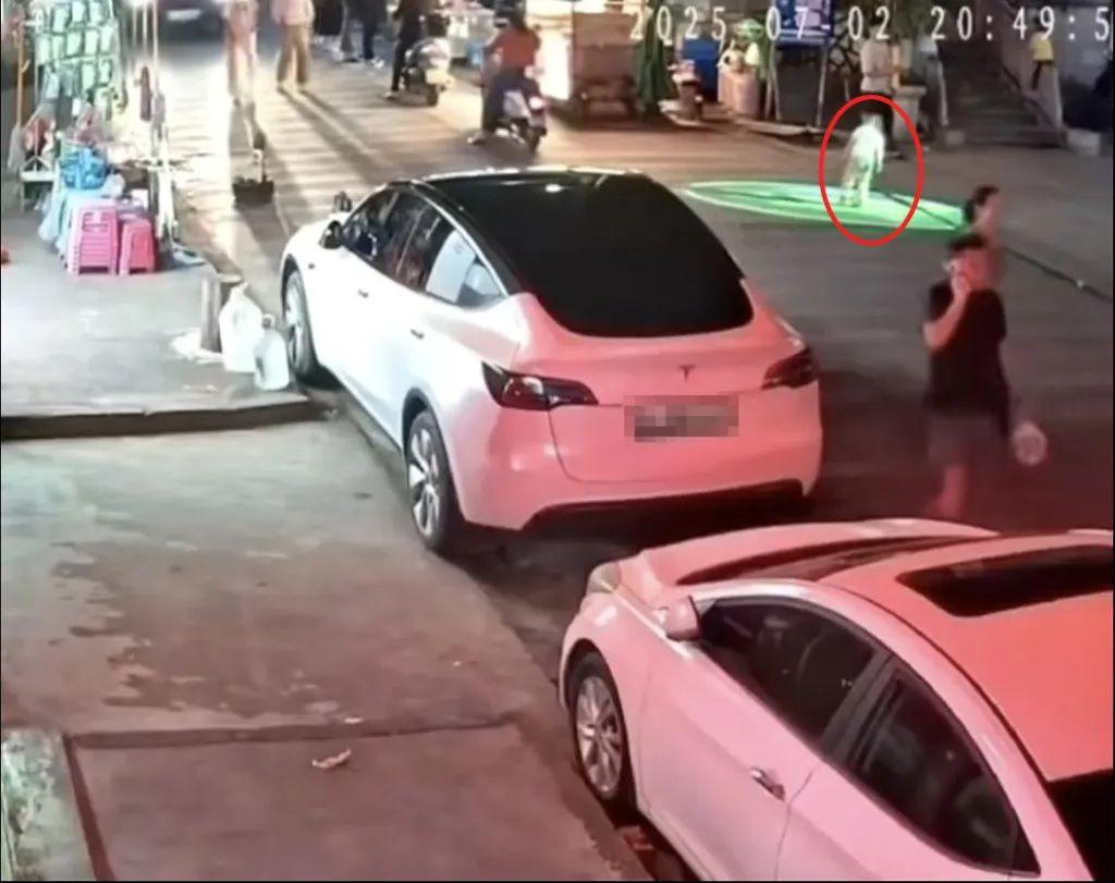 幼童躺街上玩耍被碾壓身亡！這些暑期避險常識家長得讓娃知道