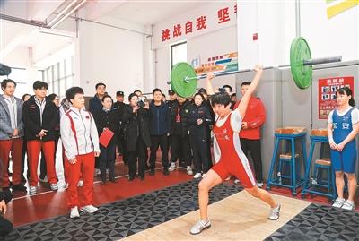 一場跨越時空的精神對話——中國奧運冠軍走進延安