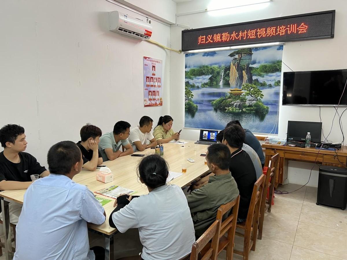AI成爲“新農具”，廣西鄉村用AI製作視頻帶貨