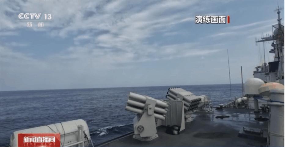 近距離看干擾彈發射瞬間！海軍第47批護航編隊開展多課目實戰化訓練