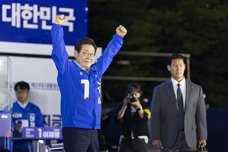 韓國總統選舉前發生了啥？
