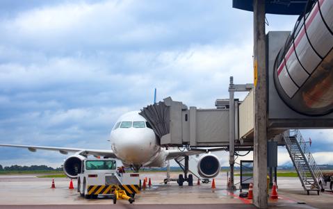 LATAM巴西考慮增加小型飛機，包括巴西航空工業E2和空客A220