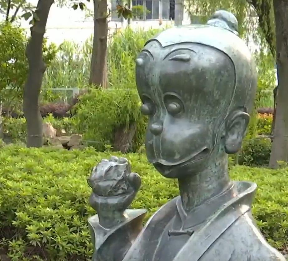 蘇州一公園“司馬光砸缸”雕塑被指像猴，官方回應