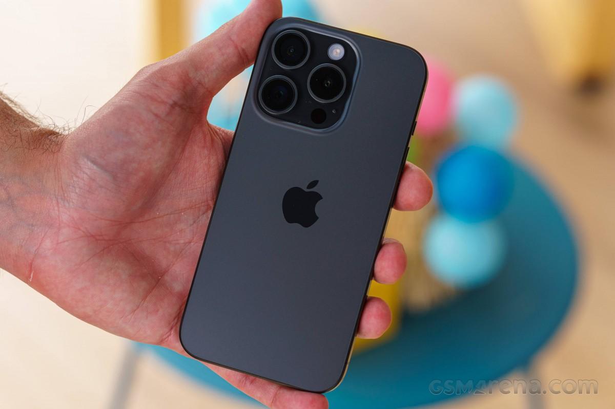 分析師：iPhone 17系列將配備2400萬像素自拍攝像頭