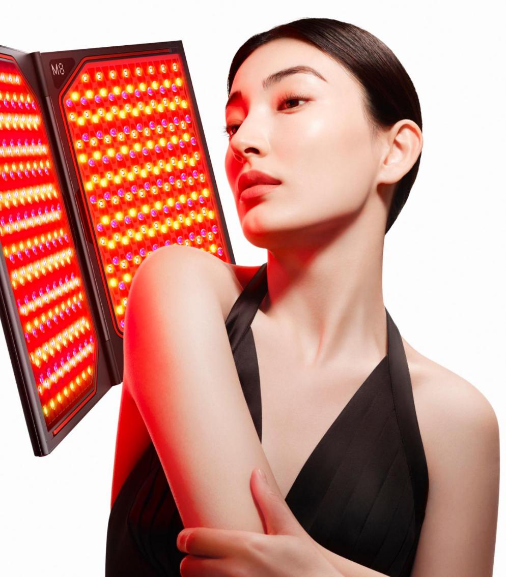 提高能耗利用率，Jmoon極萌摺疊屏大排燈創新首發