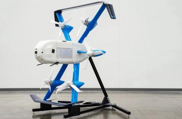 亞馬遜調整美國無人機送貨策略，關閉加州站點並轉向鳳凰城