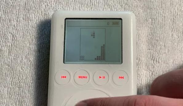 蘋果曾開發俄羅斯方塊克隆版“Stacker”，但最終未發佈