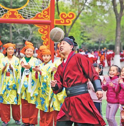 跟着古人玩轉春日（聚焦傳統體育）