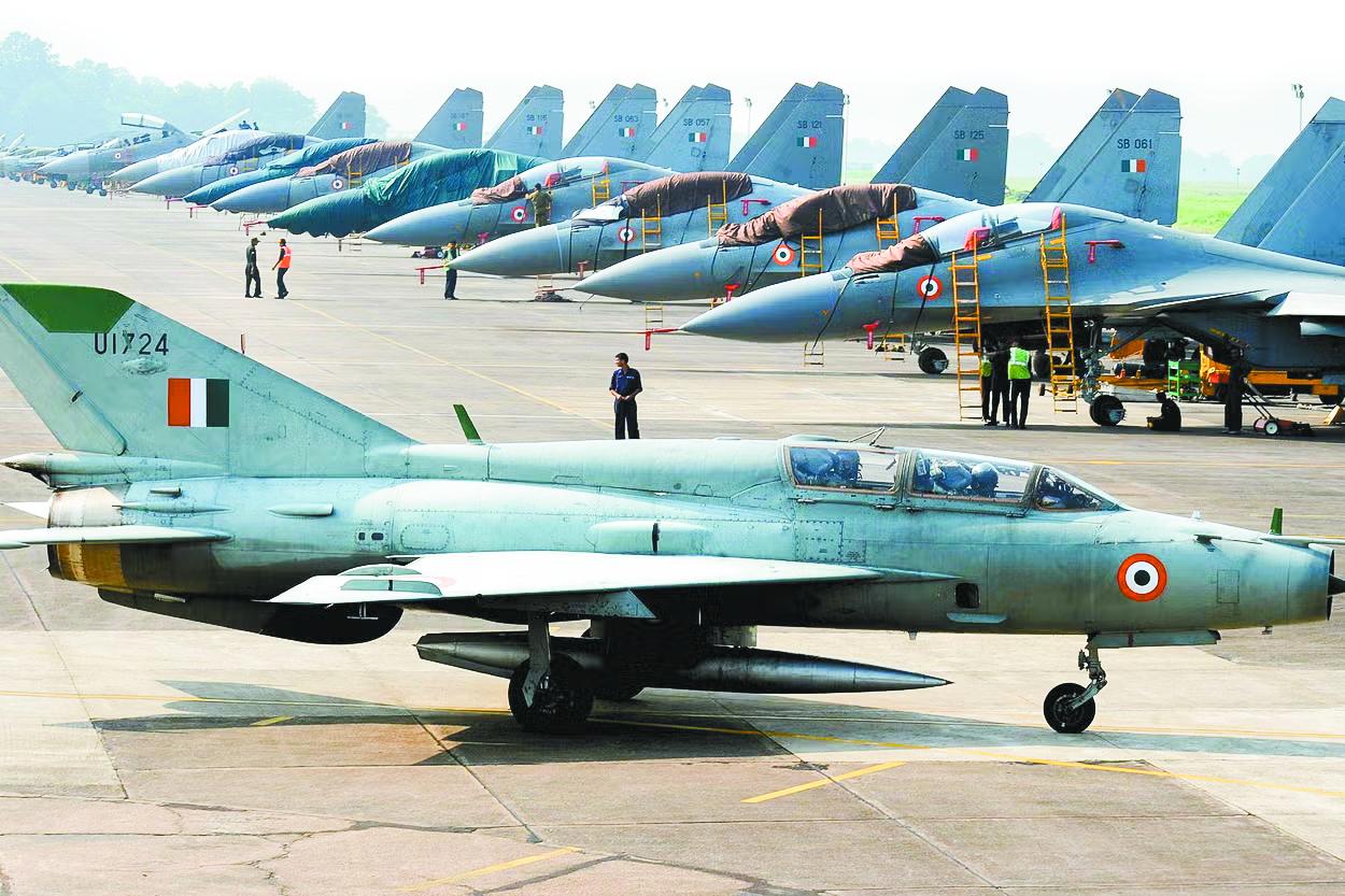 服役生涯60多年，米格-21宣告落幕，印度空軍短缺200架戰機