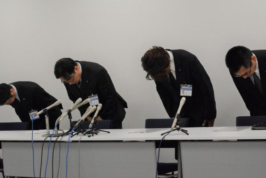 日本中小學教師“有組織偷拍猥褻女學童”事件曝光，日文科相：非常憤怒，不可接受