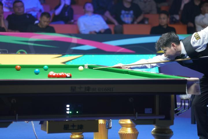 斯諾克國錦賽：中國選手鎖定決賽一席