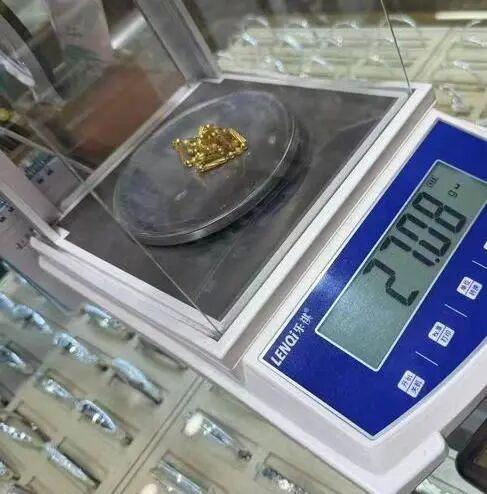 金飾以舊換新少掉20克！驗金後“蒸發”9克！上海兩女子蒙了：白白損失！換金三原則記牢