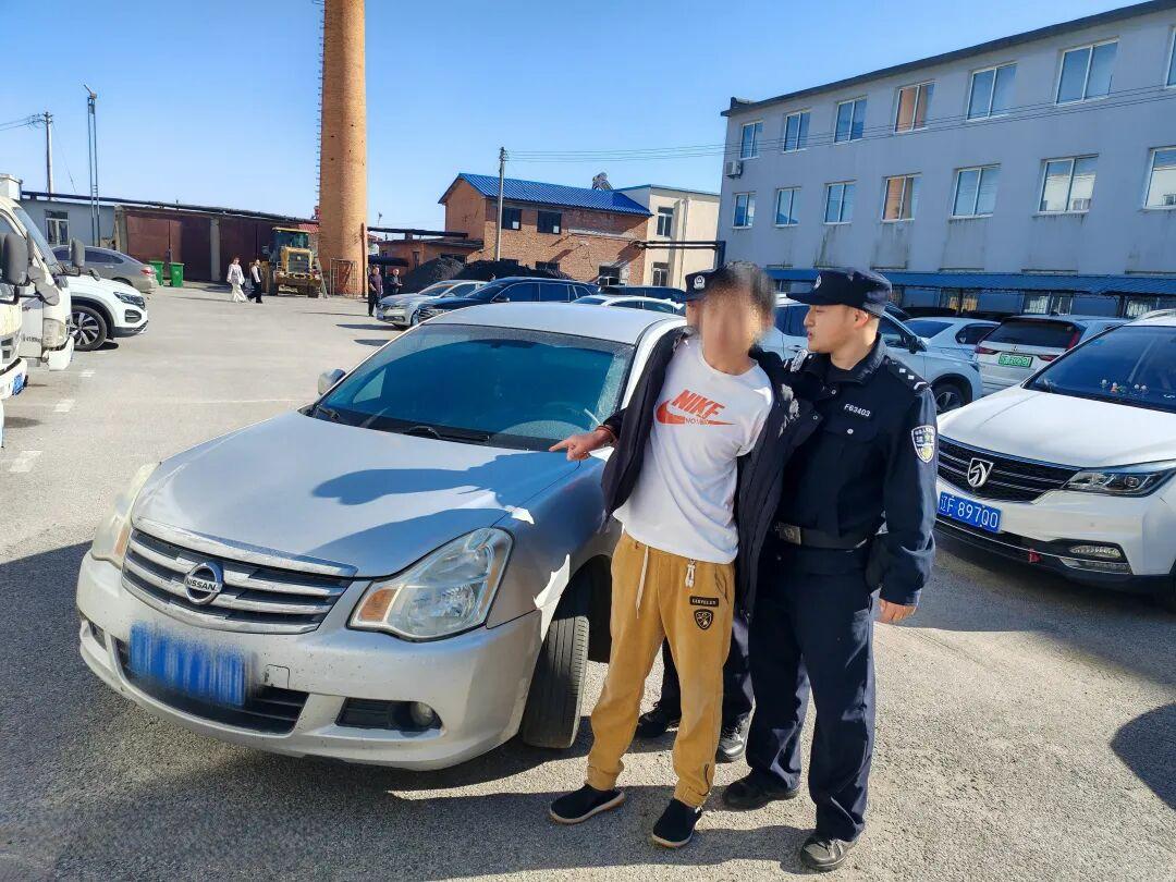 設伏攔截！當場繳獲15萬現金！