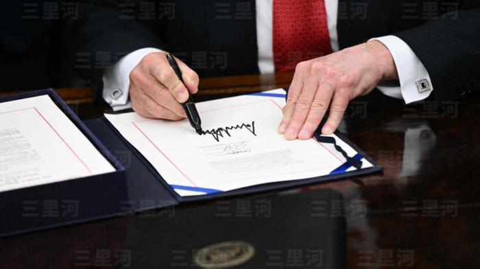 美國政府，限時復活