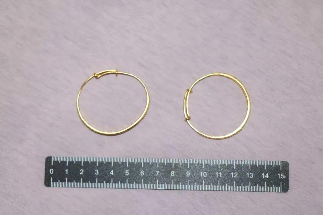 戲精男友自導自演“黃金掉包案” 報警裝受害者反被擒