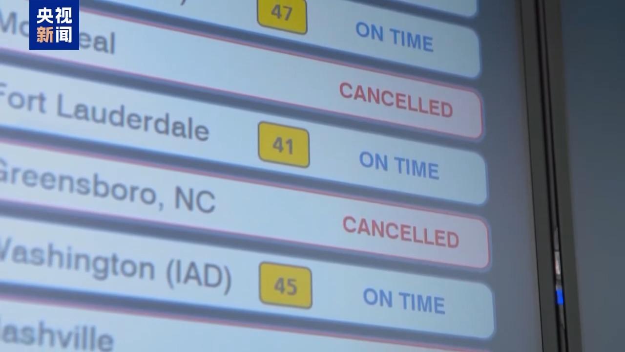 政府“停擺”出行難 美議員騎摩托車回華盛頓投票